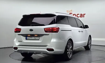 Kia Canival 2019, 133941 км, за 14700000 KRW