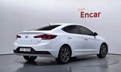 Hyundai Avante 2019, 74189 км, за 9490000 KRW