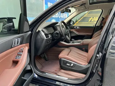 BMW X5 (Import) 2021, 98000 км, за 258000 CNY