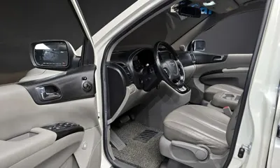 Kia Canival 2011, 175144 км, за 4250000 KRW - фото 11