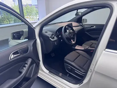 Mercedes-Benz B-Class 2017, 29000 км, за 43000 CNY