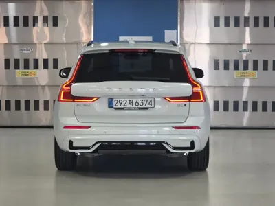 Volvo XC60 2026, 3040 км, за 64000000 KRW - фото 4