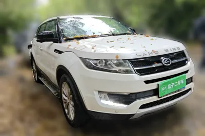 Land X7 2015, 61400 км, за 31148.3 CNY