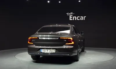 Volvo S90 2022, 48006 км, за 33990000 KRW