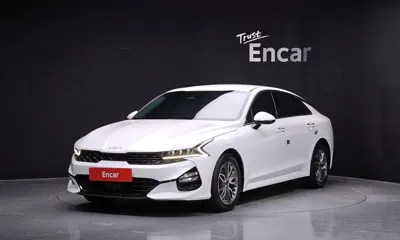 Kia K5 · 2023 год