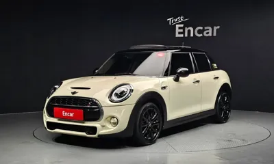 MINI Cooper · 2019 год