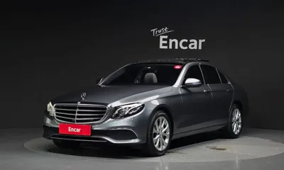 Mercedes-Benz E-Class 2017, 159513 км, за 18900000 KRW - фото 1