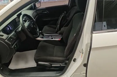 Honda Accord 2015, 161300 км, за 55573.4 CNY - фото 17