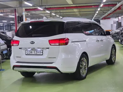 Kia Canival 2016, 184760 км, за 10550000 KRW - фото 5