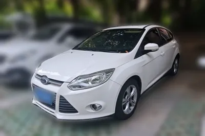 Ford Focus · 2012 год