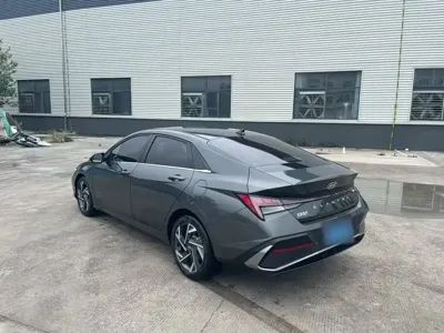 Hyundai Elantra 2025, 11900 км, за 78900 CNY - фото 24