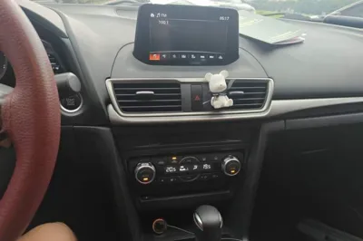Mazda Mazda 3 Axela 2017, 88600 км, за 45777.35 CNY - фото 13