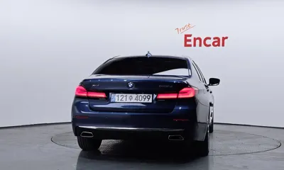 BMW 5-Series 2021, 63352 км, за 31900000 KRW