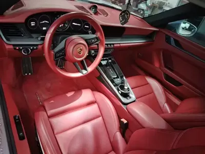 Porsche 911 2023, 29500 км, за 928000 CNY - фото 3