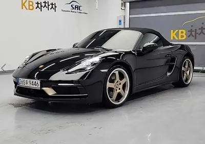 Porsche 718 · 2022 год