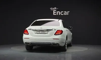 Mercedes-Benz E-Class 2018, 96769 км, за 23200000 KRW