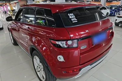 Land Rover Range Rover Evoque 2015, 92500 км, за 65636.06 CNY