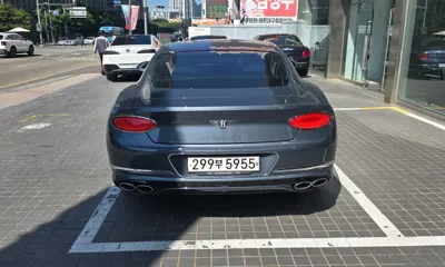 Bentley Continental 2023, 3800 км, за 284000000 KRW