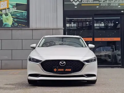 Mazda 3 Axela 2020, 96000 км, за 59800 CNY