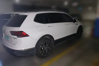 Volkswagen Tiguan L 2019, 65000 км, за 80767.54 CNY - фото 6