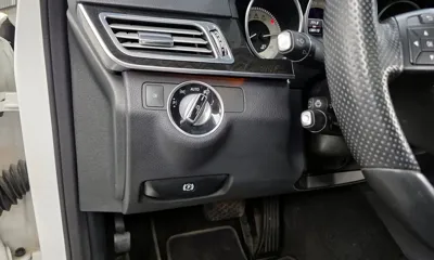 Mercedes-Benz E-Class 2014, 130113 км, за 11000000 KRW - фото 16