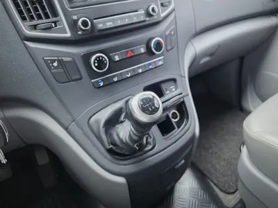 Hyundai Starex 2018, 138414 км, за 9300000 KRW - фото 16