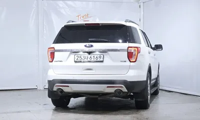 Ford Explorer 2016, 137049 км, за 12700000 KRW