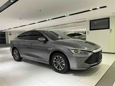 BYD Qin Plus 2024, 18000 км, за 47800 CNY