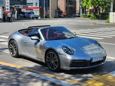 Porsche 911 2024, 2400 км, за 189900000 KRW