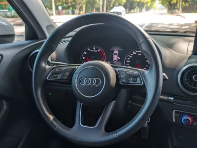 Audi A3 2019, 56500 км, за 79732.4 CNY - фото 17