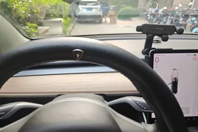 Tesla Model 3 2019, 84700 км, за 107802.2 CNY - фото 8