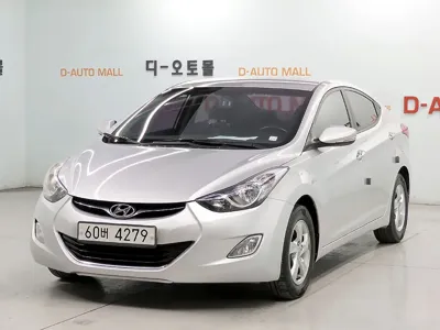Hyundai Avante · 2014 год
