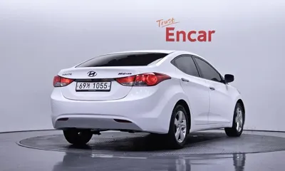 Hyundai Avante 2014, 111962 км, за 5300000 KRW - фото 2