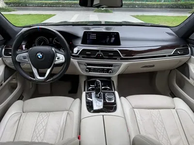 BMW 7 Series 2016, 140000 км, за 209800 CNY - фото 7