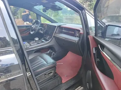 GAC Motor Trumpchi M8 2023, 95000 км, за 151200 CNY - фото 20