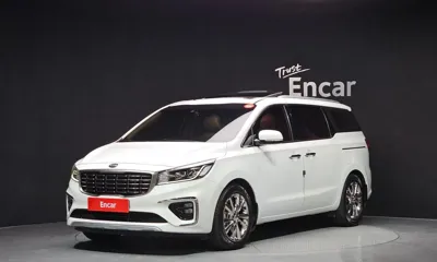 Kia Canival · 2019 год