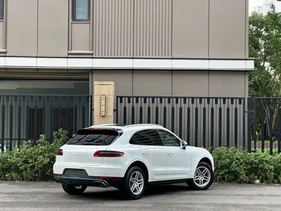 Porsche Macan 2016, 90000 км, за 105000 CNY