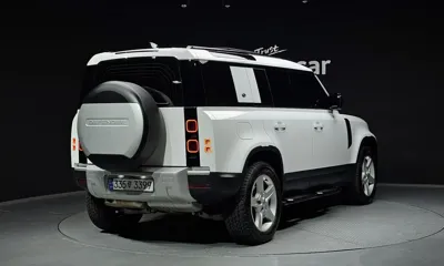 Land Rover Defender 2024, 19464 км, за 83500000 KRW