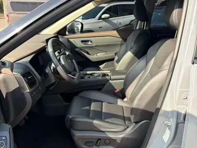 Nissan X-Trail 2021, 90000 км, за 86800 CNY - фото 7