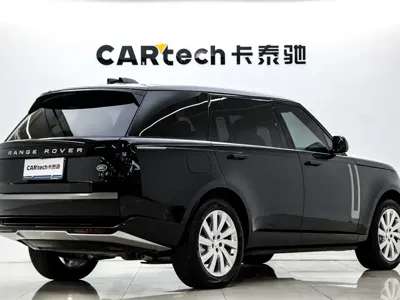 Land Rover Range Rover 2025, 41000 км, за 1268800 CNY