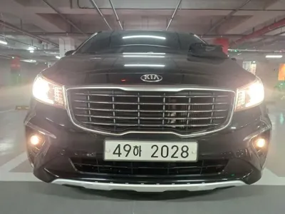 Kia Canival · 2019 год