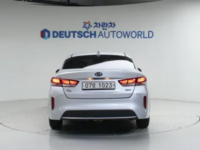 Kia K5 2018, 160000 км, за 8600000 KRW