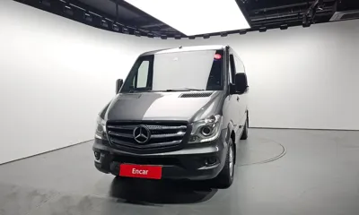 Mercedes-Benz Sprinter 2017, 131619 км, за 29990000 KRW