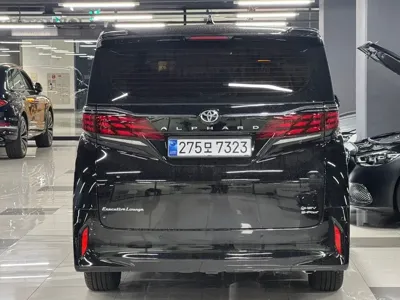 Toyota Alphard 2024, 8900 км, за 109000000 KRW