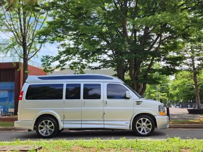 Chevrolet Express Van 2017, 51717 км, за 25990000 KRW - фото 5