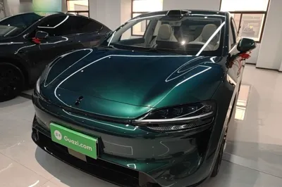 Hima Luxeed R7 · 2026 год