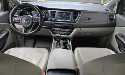 Kia Canival 2018, 60796 км, за 15500000 KRW - фото 7