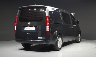 Hyundai Staria 2025, 5624 км, за 27500000 KRW