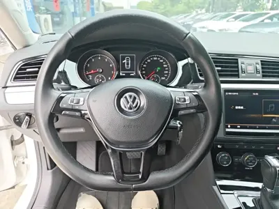 Volkswagen Lamando 2018, 95700 км, за 43800 CNY - фото 11