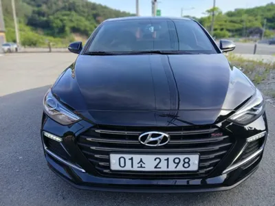 Hyundai Avante · 2017 год